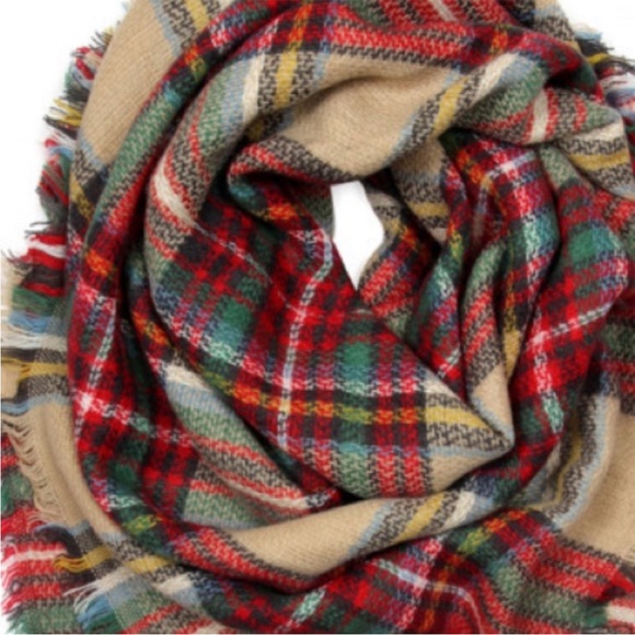 Tartan Plaid Blanket Scarf/Wrap - Picture 5 of 7